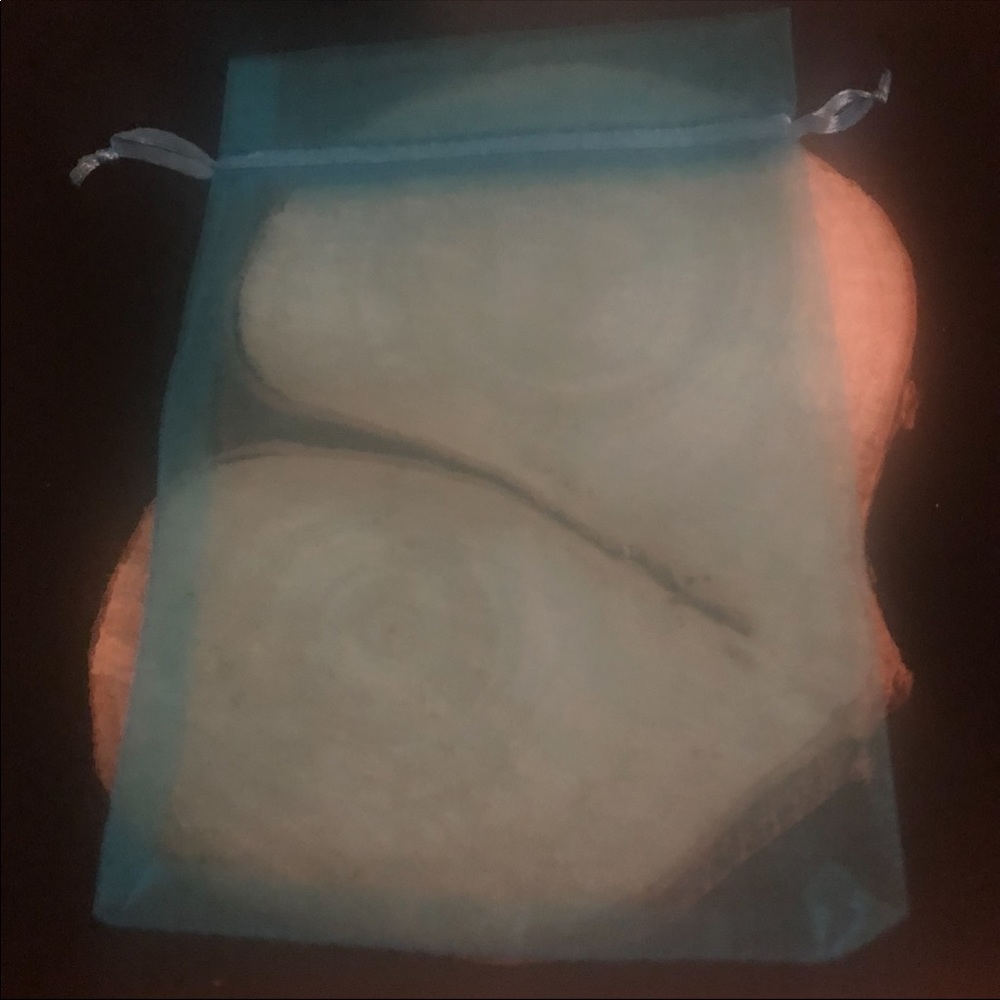 Handmade Brand New Christmas Santa Clause Earrings - Picture 4 of 4